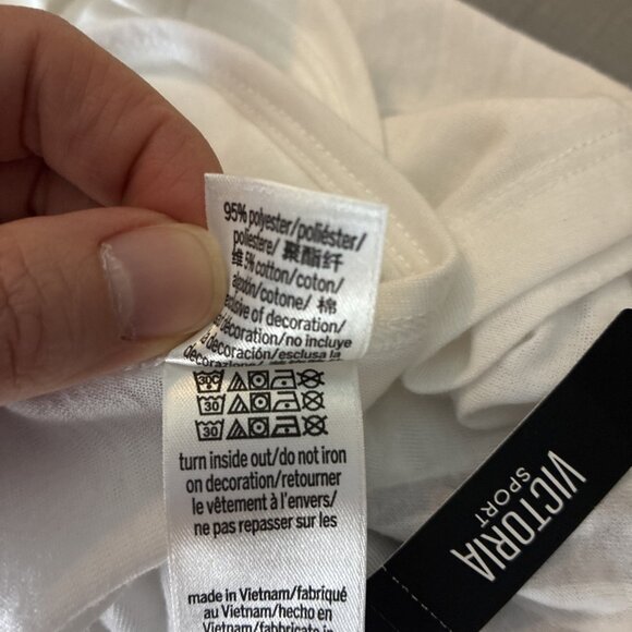 Victoria Sport Womens Size S T Shirt White Short Sleeve Graphic Logo Activewear - Picture 5 of 5